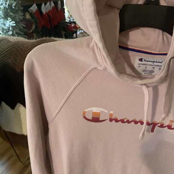 Champion Women’s  pink Hoodie Sweatshirt Authentic Athleticwear Logo Pullover - Picture 6 of 9